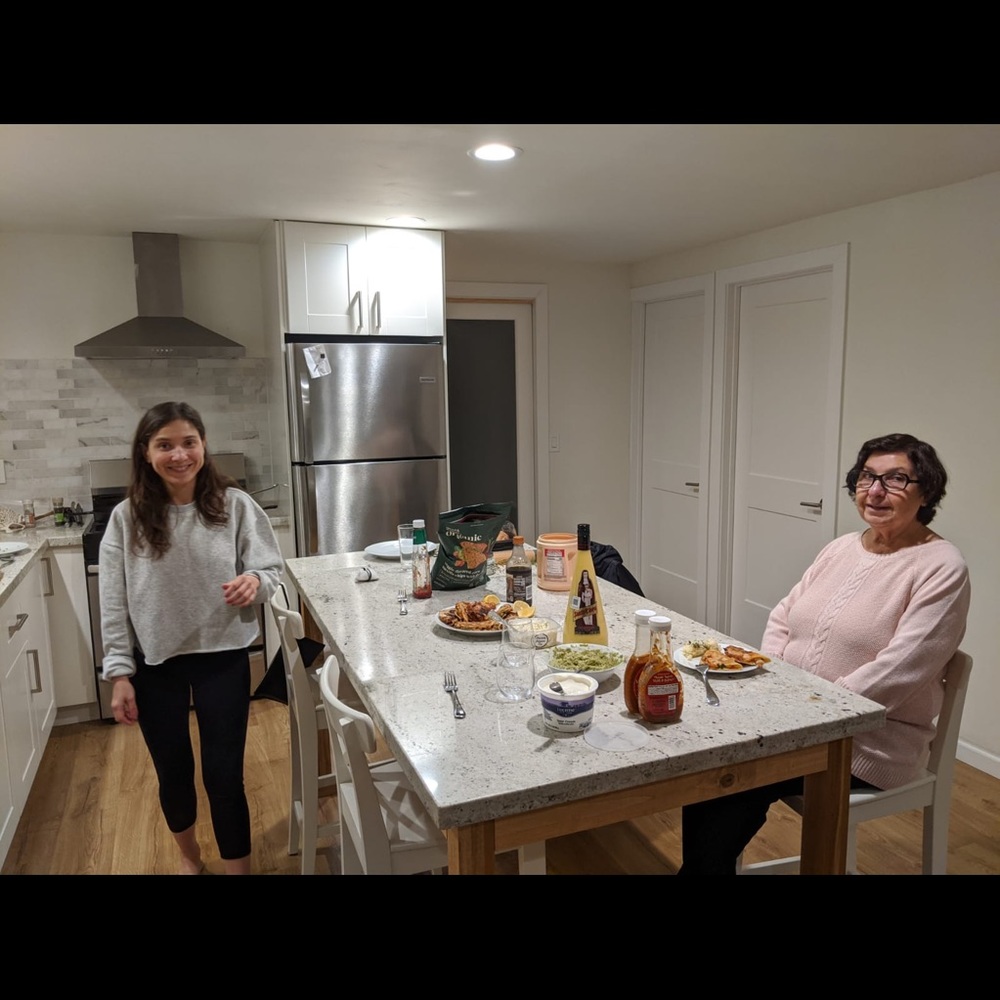 Meet your Posher, Carolina